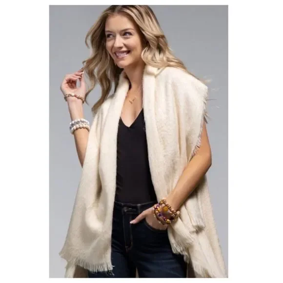 GYPSY Sleeveless Cover - Picture 8 of 11